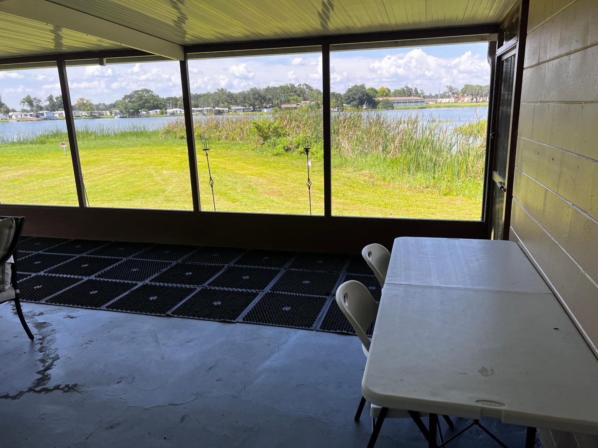 Lakeside Retreat - 3 Bedroom, 2 Bathroom House By The Lake Lakeland Esterno foto