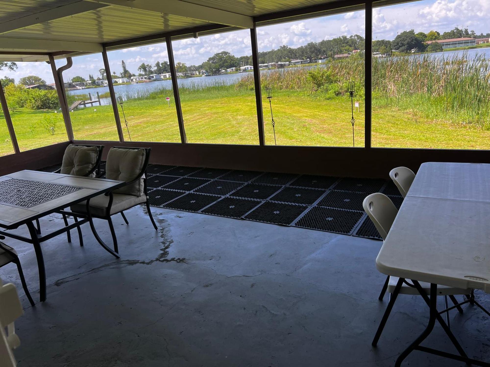 Lakeside Retreat - 3 Bedroom, 2 Bathroom House By The Lake Lakeland Esterno foto